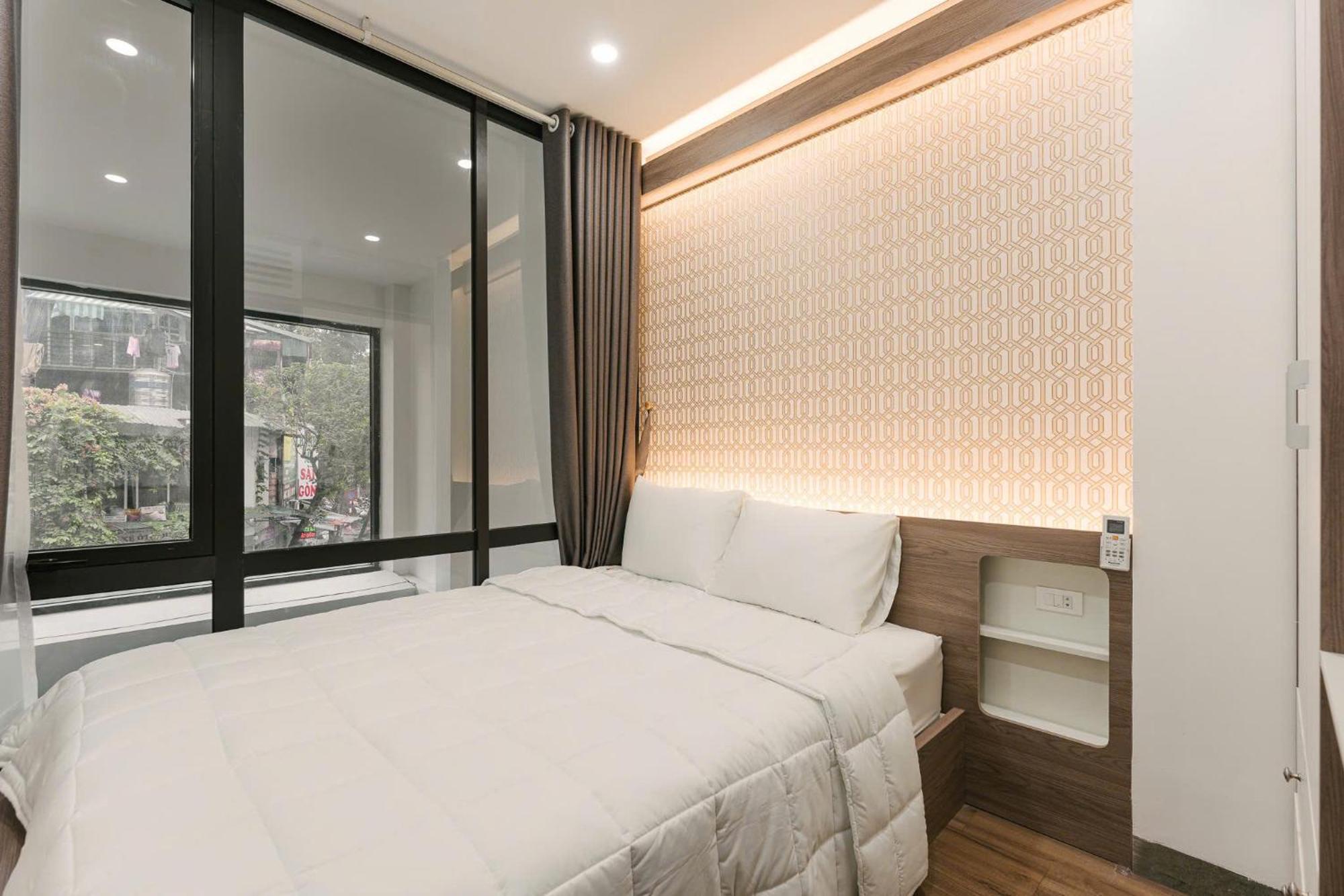 Delapong Hotel And Apartment Ha Noi ฮานอย ภายนอก รูปภาพ